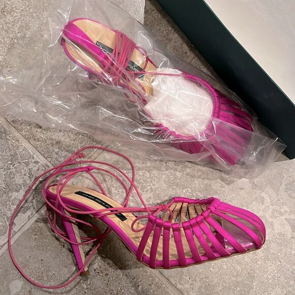 Chelsea Paris Orchid Pink Strappy Heels, New, Size 39 - Picture 2 of 9